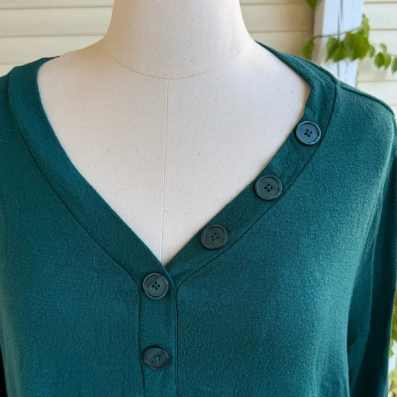 Catherines Sweater Top Faux Layered Plus Size 4X 30/32W Green With Geometric - Picture 5 of 7